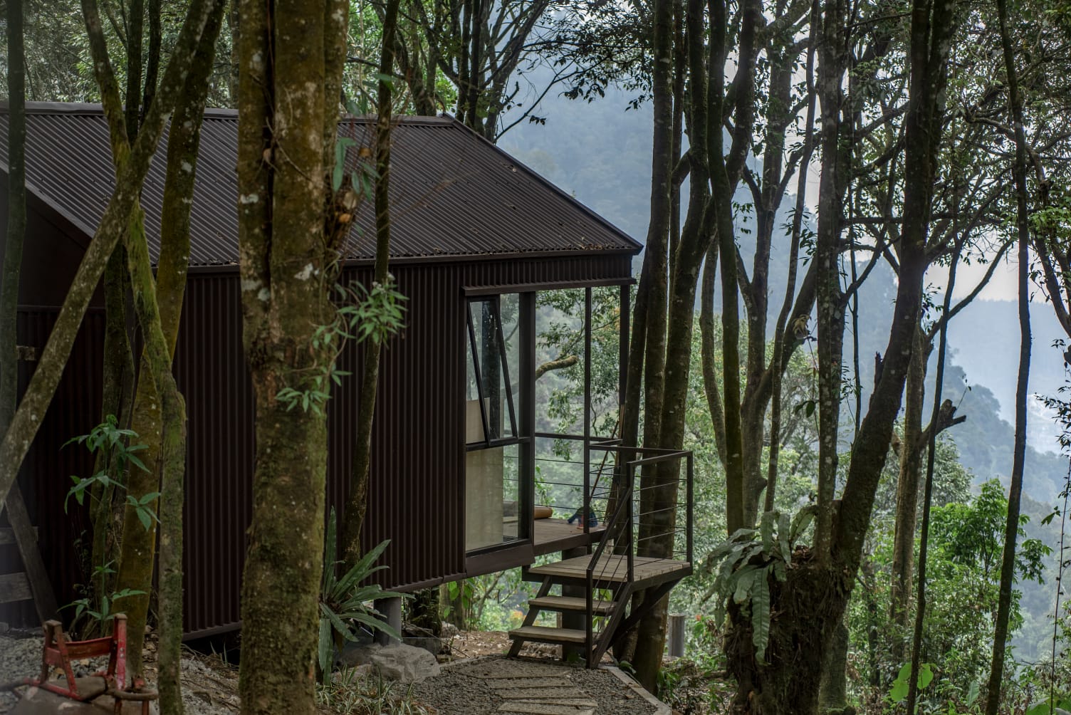 Valla Cabin di tengah hutan